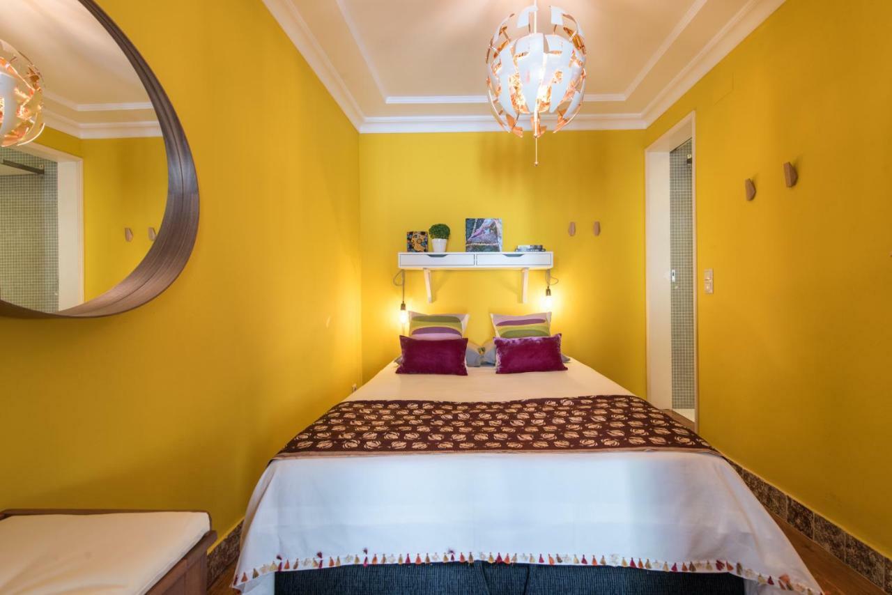 Cozy Apartment In Historic Center Lisbon Bagian luar foto