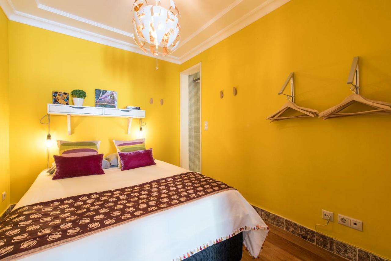 Cozy Apartment In Historic Center Lisbon Bagian luar foto
