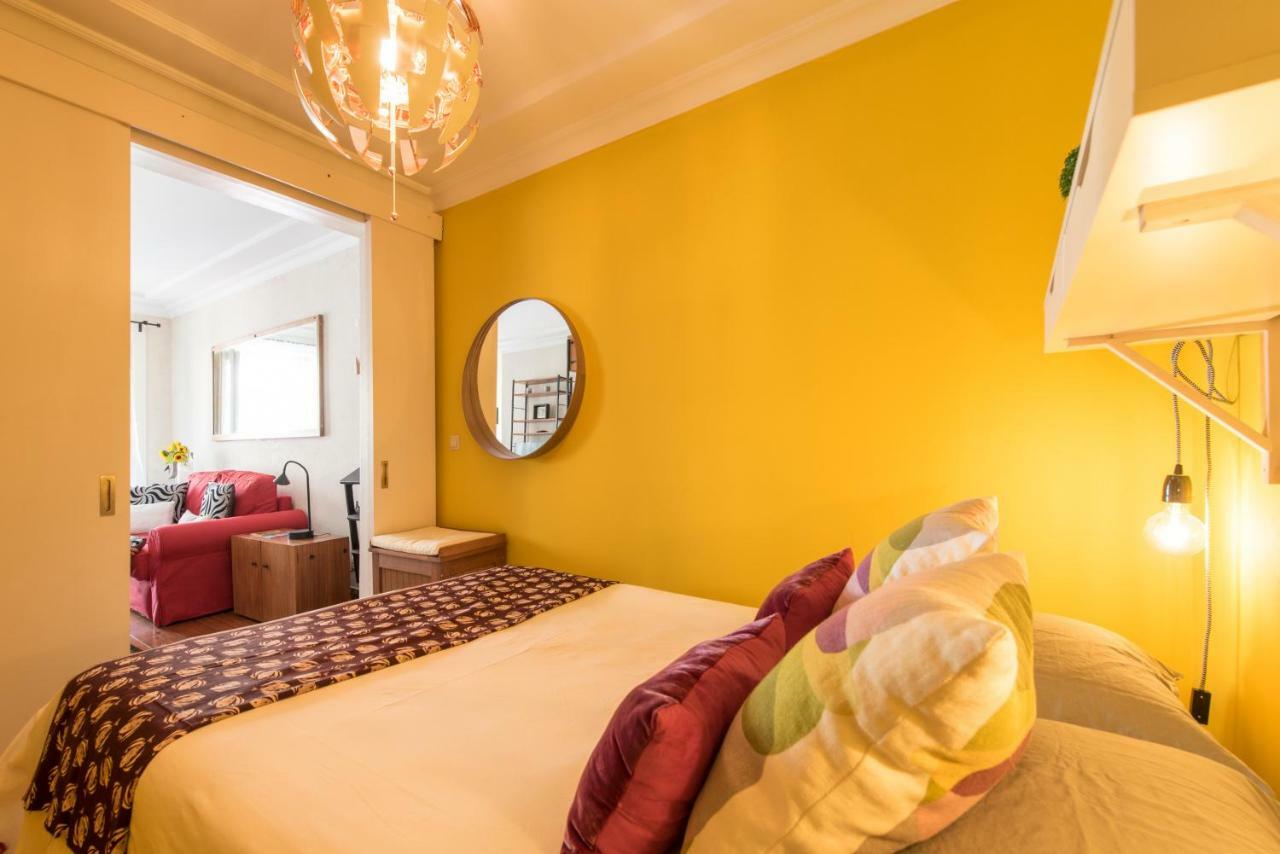 Cozy Apartment In Historic Center Lisbon Bagian luar foto